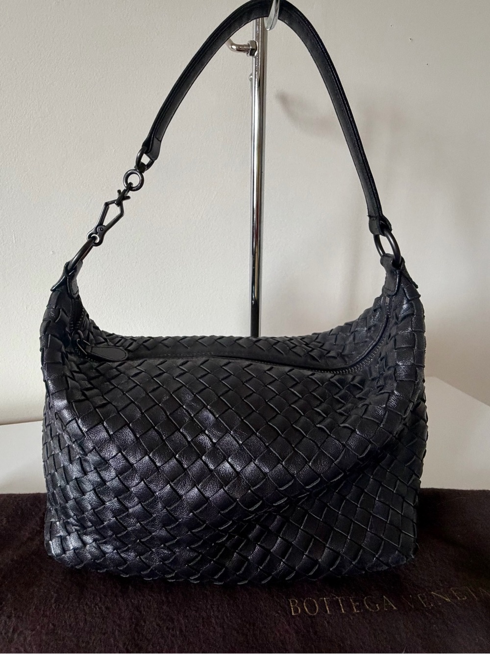 Bottega Veneta  authentic